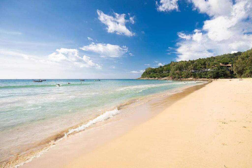 Apartment 3bdr Beachfront Naithon Bp01 *